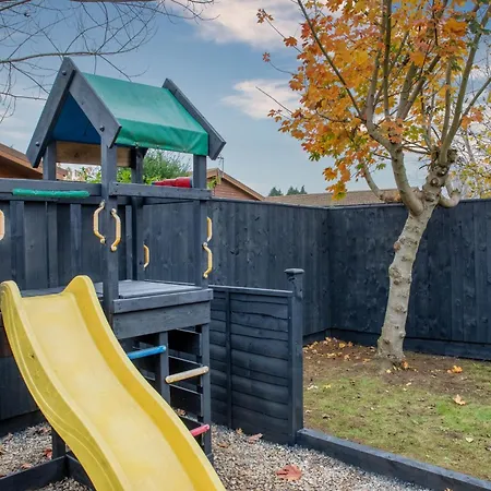 Family Luxury With Hot Tub Lägenhet York