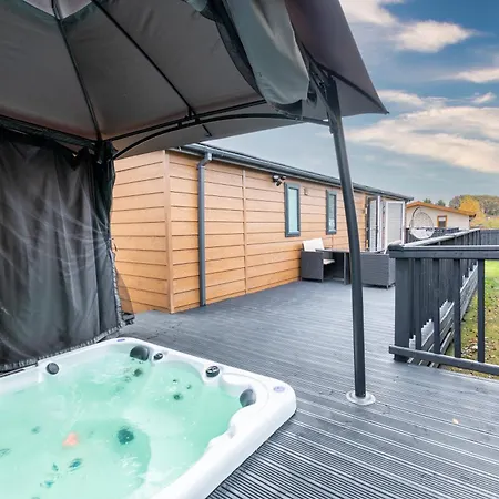 Lägenhet Family Luxury With Hot Tub York