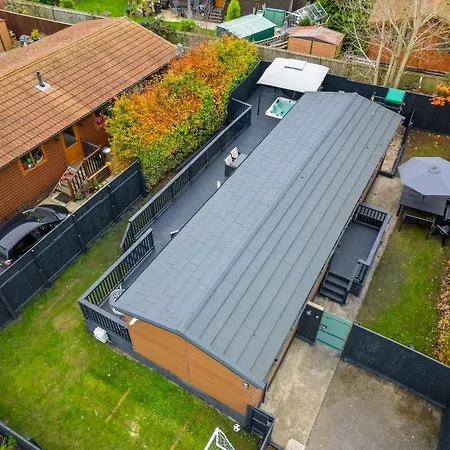 Family Luxury With Hot Tub Lägenhet