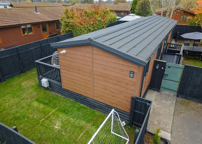 Apartment Family Luxury With Hot Tub York