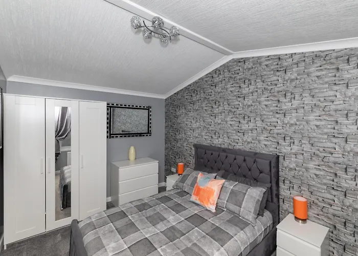 Family Luxury With Hot Tub Apartment *