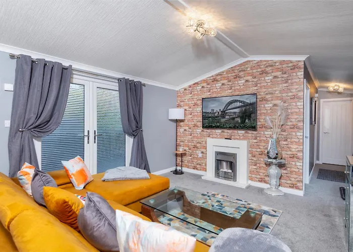 Family Luxury With Hot Tub Apartment York