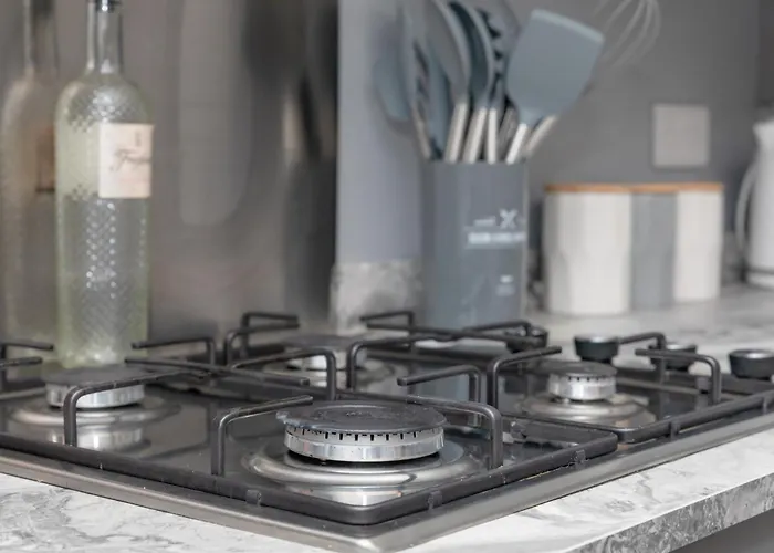 Family Luxury With Hot Tub